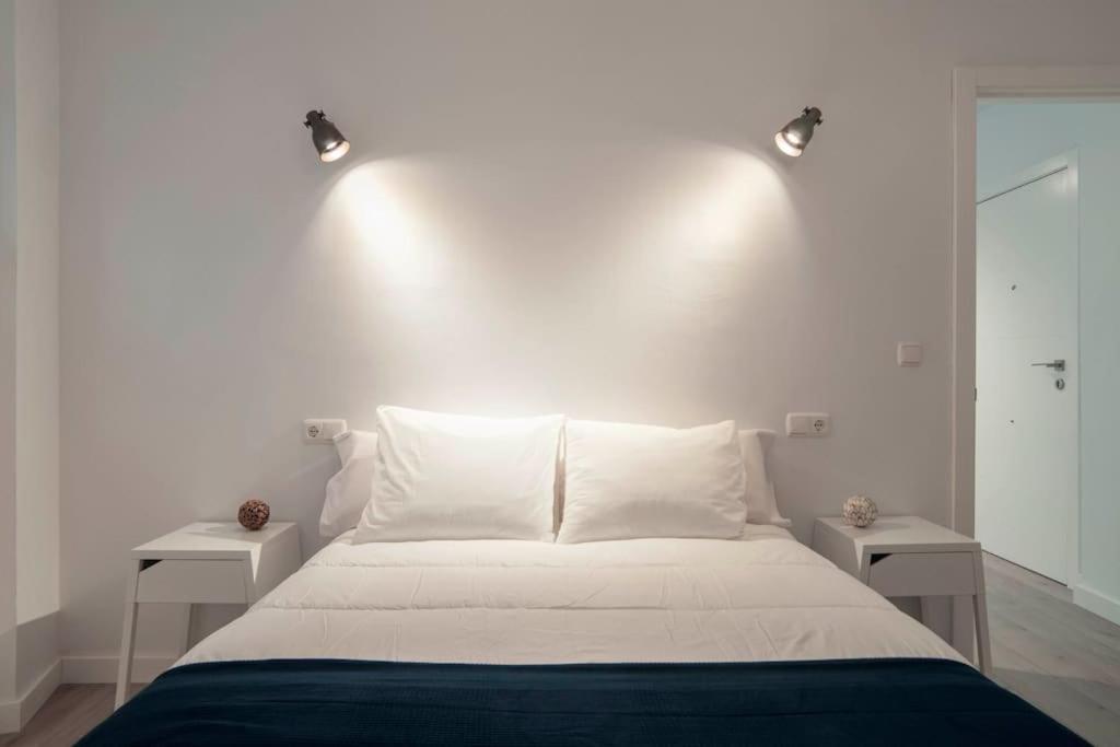 Moderno Apartamento En Plaza Merced Malaga Zewnętrze zdjęcie